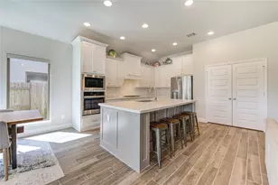 1930 Creekwood Cv, Missouri City, TX 77459 - Photo 19