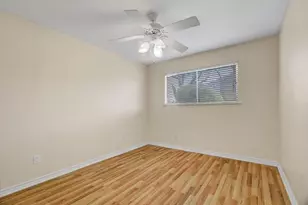 3220 69th St, Galveston, TX 77551 - Photo 23