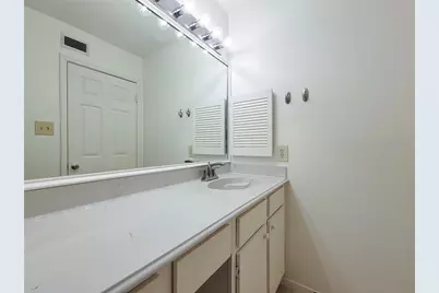 5711 Sugar Hill Drive #26, Houston, TX 77057 - Photo 23