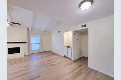 5711 Sugar Hill Drive #26, Houston, TX 77057 - Photo 11