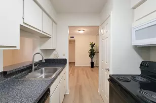 5711 Sugar Hill Dr, Houston, TX 77057 - Photo 17