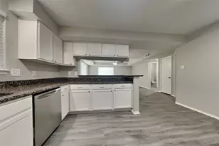 4810 Ingleside Ct, Spring, TX 77388 - Photo 9