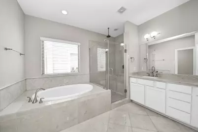 239 W 27th Street, Houston, TX 77008 - Photo 25