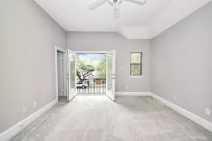 239 W 27th St, Houston, TX 77008 - Photo 29