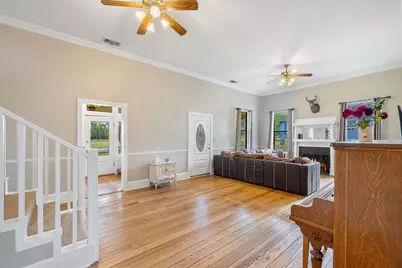 222 N Harris Street, Bellville, TX 77418 - Photo 5