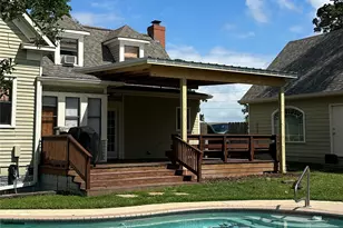 222 N Harris St, Bellville, TX 77418 - Photo 41
