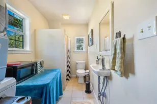 222 N Harris St, Bellville, TX 77418 - Photo 33