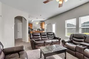 6108 Hubbell Dr, Pearland, TX 77584 - Photo 9