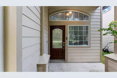 15 Benedict Canyon Loop, The Woodlands, TX 77382 - Photo 3
