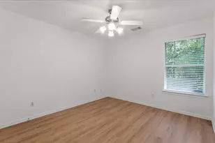 15 Benedict Canyon Loop, The Woodlands, TX 77382 - Photo 23