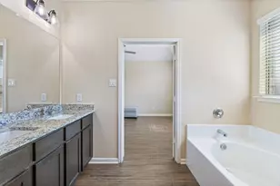 1037 McDonald Dr, Crowley, TX 76036 - Photo 15