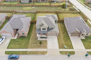 1037 McDonald Dr, Crowley, TX 76036 - Photo 29