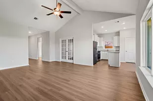 404 Mustang Trot Dr, Katy, TX 77493 - Photo 3