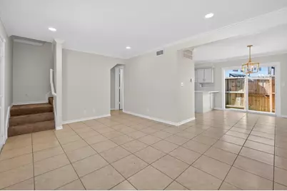 1221 Cedar Post Lane #1D, Houston, TX 77055 - Photo 5