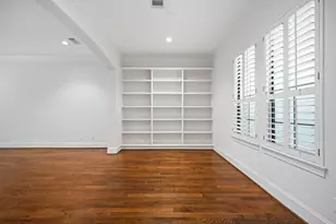 1918 W Bell St, Houston, TX 77019 - Photo 21