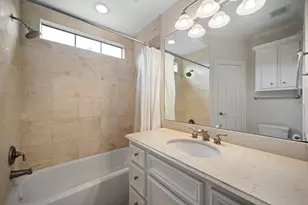 1918 W Bell St, Houston, TX 77019 - Photo 39