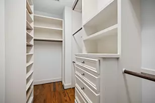 1918 W Bell St, Houston, TX 77019 - Photo 33