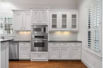 1918 W Bell Street, Houston, TX 77019 - Photo 29