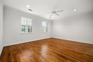 1918 W Bell St, Houston, TX 77019 - Photo 29