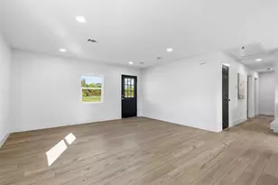 10036 Tri City Beach Rd, Baytown, TX 77523 - Photo 11