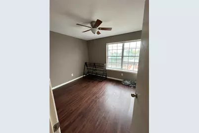 84 W Park West Drive, Houston, TX 77072 - Photo 5