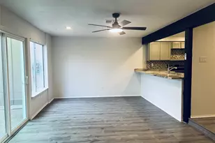 2325 Crescent Park Dr, Houston, TX 77077 - Photo 11