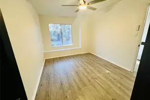 2325 Crescent Park Dr, Houston, TX 77077 - Photo 23