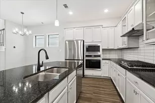 15156 Parkland Canyon Dr, Cypress, TX 77433 - Photo 5