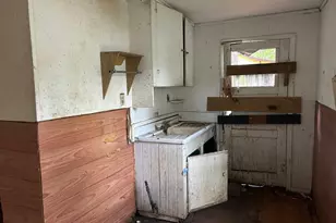 302 E Wayside Ave, Wharton, TX 77488 - Photo 23