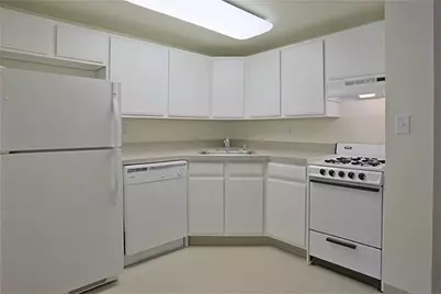 1100 S Adams Street, Carthage, TX 75633 - Photo 9