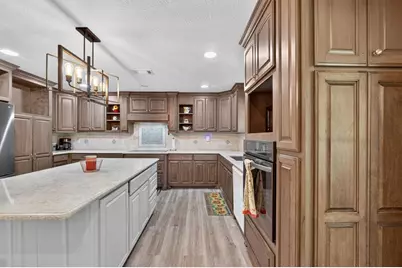 137 Private Road 8116, Orange, TX 77632 - Photo 5