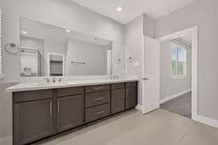 8802 Hollister Pine Ct, Houston, TX 77080 - Photo 43