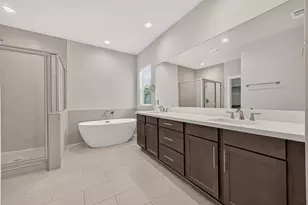 8802 Hollister Pine Ct, Houston, TX 77080 - Photo 41
