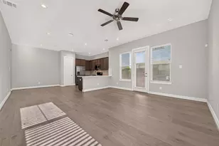 8802 Hollister Pine Ct, Houston, TX 77080 - Photo 17