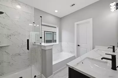 8121 Venus Street, Houston, TX 77088 - Photo 25