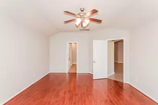 7310 Enchanted Rock Ln, Missouri City, TX 77459 - Photo 9