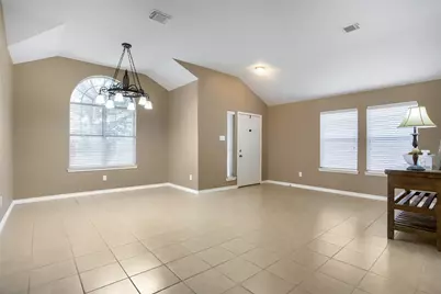 7819 Summerdale Drive, Rosenberg, TX 77469 - Photo 5