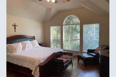18 Teak Mill Place, The Woodlands, TX 77382 - Photo 9