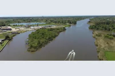 1470 Little Cypress Loop, Orange, TX 77632 - Photo 5