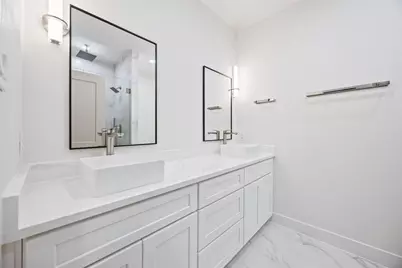 5222 Gold Street #A, Houston, TX 77026 - Photo 15