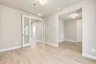 5826 Darling St, Houston, TX 77007 - Photo 7