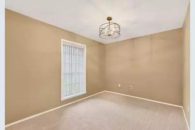 304 Fullen Street, Conroe, TX 77301 - Photo 11