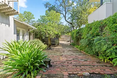 3703 Graustark Street, Houston, TX 77006 - Photo 33