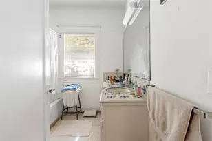 3703 Graustark St, Houston, TX 77006 - Photo 23