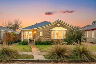 4901 Wharton Dr, Galveston, TX 77551 - Photo 1