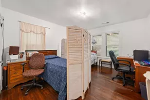 4901 Wharton Dr, Galveston, TX 77551 - Photo 13