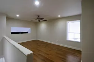 5929 Queensloch Dr, Houston, TX 77096 - Photo 5