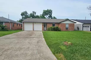 212 Harold Ln, Baytown, TX 77521 - Photo 3