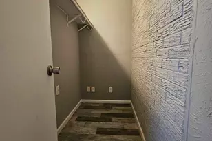 212 Harold Ln, Baytown, TX 77521 - Photo 23