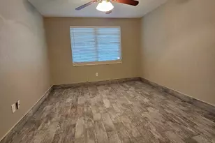 212 Harold Ln, Baytown, TX 77521 - Photo 11